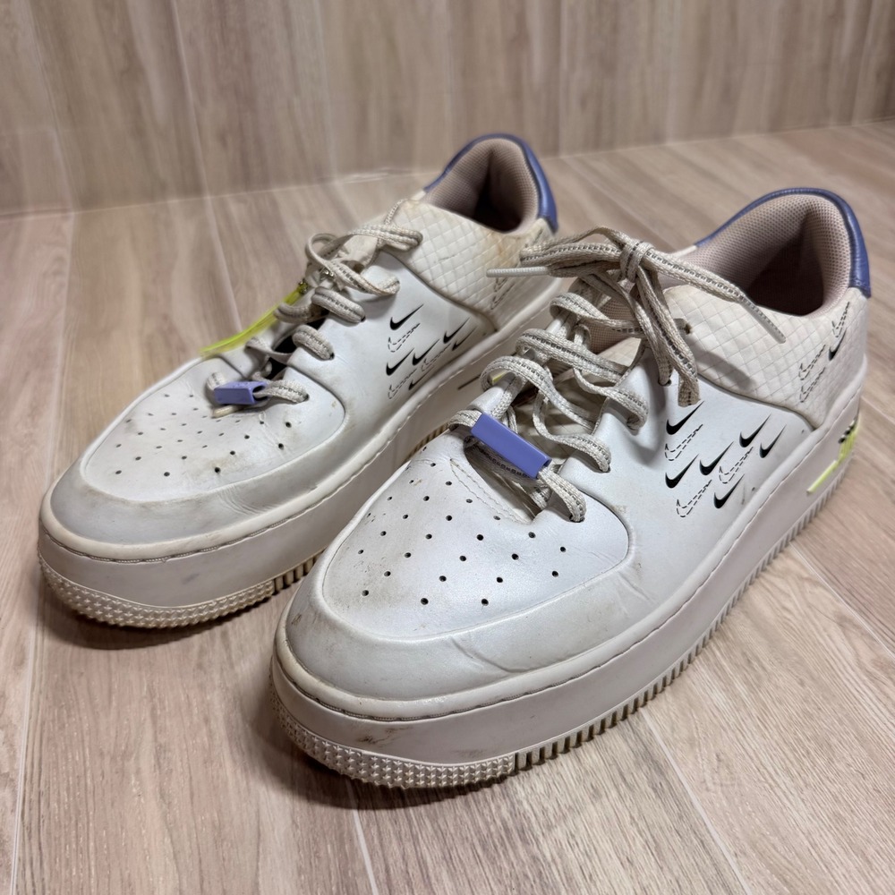 Nike Air Force 1 Sage Low LX White Psychic Blue Volt CU4770-100 Womens 9